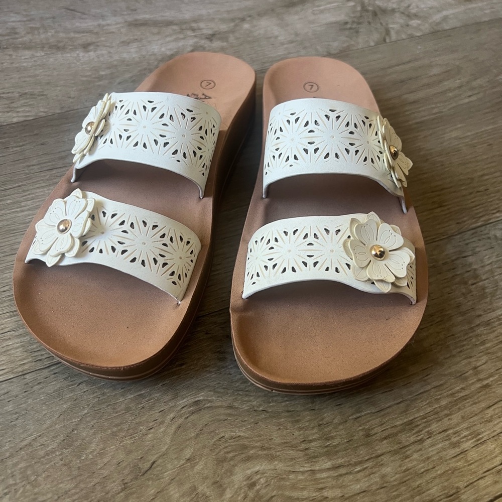 American Exchange White Floral Sandals